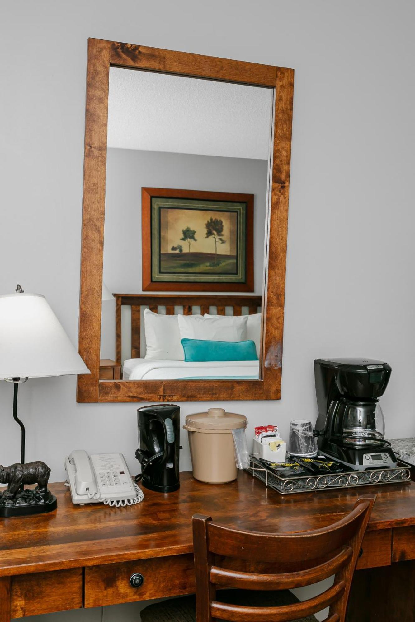 Tonquin Inn Jasper Quarto foto